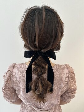 ソソ(soso.) 360°可愛いヘアアレンジ【編み下ろし】