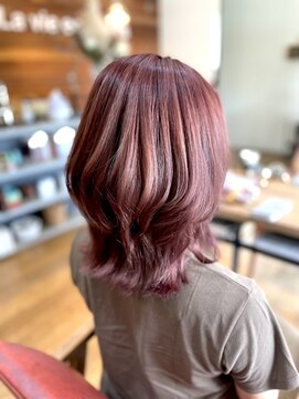 ラビアンフルール(La vie en Fleurs) 外ハネピンクベージュ