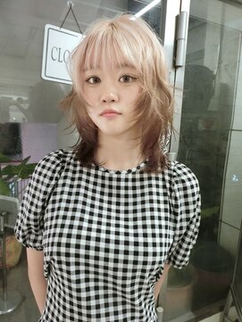 ノラ シブヤ(NORA) ☆ルーツカラーハッシュカットハイレイヤーウルフカット