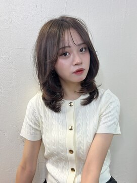 レア 渋谷(Le'a) 【Jo】レイヤーカット_ハッシュカット_チャコールグレー