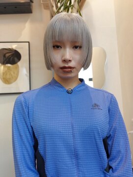 薬院　ハイトーンカラー　ブリーチカラー　レイヤーカット