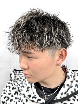 アブアイ(I love I) ホワイトメッシュとツイストスパイラル