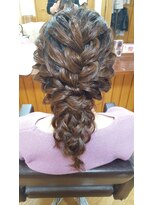 エクステンション クーチャー(Extention Cu'cha) ラプンツェル風 編み込みねじりスタイルo(^-^)o