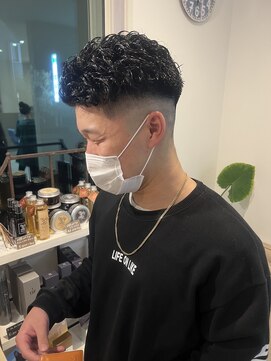 エクファフォーメン(EX-FA FOR MEN) ベリーショートのパーマスタイル