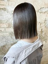 フロール 上大岡(Flor)&nbsp;【Flor上大岡】*切りっぱなしボブ+アッシュグレージュ*