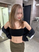 イキ 表参道(iki omotesando)&nbsp;ミディアムヘア/スラッシュ/グレージュカラー/デザインカラー