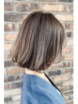 クーエフー(coo et fuu)&nbsp;10代20代30代40代50代 前髪　前下がりマチルダボブ　藤沢