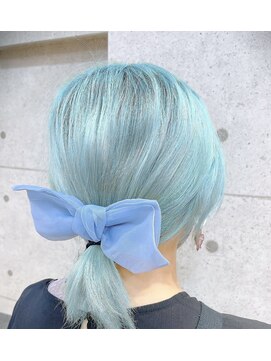 ルフレ 新宿歌舞伎町店(Reflet) 水色カラー/推しカラー/ハイトーン/ブリーチ/韓国/スカイブルー