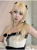 ミルクティーベージュローライトインナーカラーハイライト