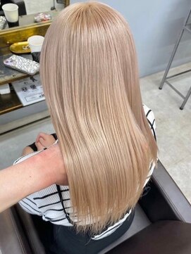 オズ 郡山桑野店(OZ) 黒髪ボブルフネビージュ小顔ワンレン