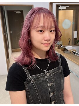 ウィット(wit) 明るめピンクベージュ