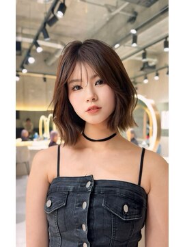 ロンドルピナス 小倉(Lond Lupinus) イメチェン外ハネボブ美髪ワイドバング顔周りレイヤーボブ/小倉