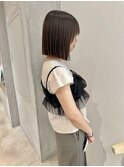 YOKE 切りっぱなしボブ丸くないボブ縮毛矯正オリーブグレージュ