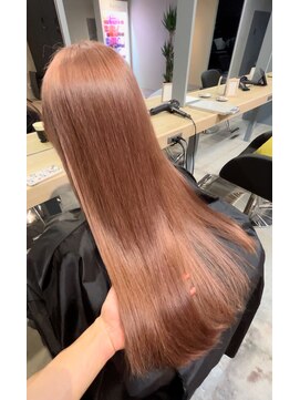 リア 布施店(Lia) ブラウンベージュ