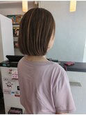 ナチュラルボブにハイライトで