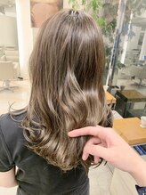 ヘアーアンドメイク ブリリアント(hair&make BRILLIANT)&nbsp;ローレイヤー　30代ヘア　40代ヘア　フローディアトリートメント