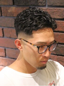 FREAK BARBER SHOP 烏丸御池店 MEN'S/メンズパーマ【5/1 NEWOPEN(予定)】 海外ヘア/スパイキーショート/フェード/ボウズ/河原町三条K