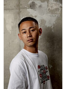 チルチェア 横浜(CHILL CHAIR) クルーカット×スキンフェード <横浜駅/バーバー/理容室/床屋>