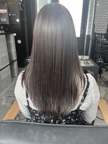 カットワークススリックバイフェローズ(CUT WORKS SLICK by fellows)&nbsp;ダメージに配慮したケアカラー×艶ロング