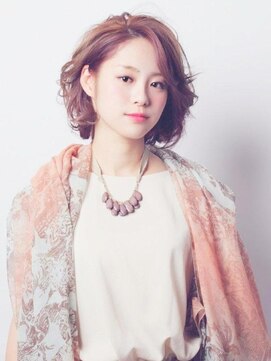 サンズウェーブ(SUNS wave) インナーカラーのあるエアリーなボブスタイル