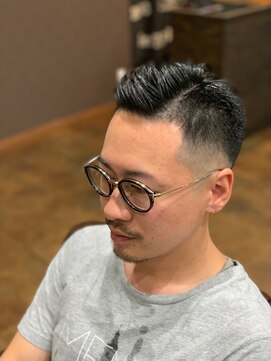 すがなみバーバーショップ フェードスタイル