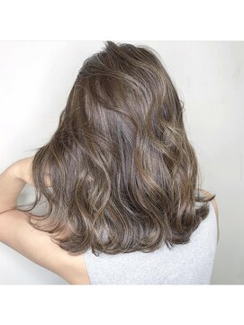 ジーアール(GR) 赤み消し極細ハイライト