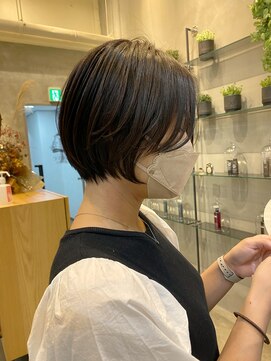 レーヴバイロンド 仙台(Reve by Lond) 似合わせショートボブ　外ハネボブ　ペールベージュ