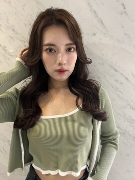 ロンド ストラーダ 心斎橋(Lond strada) 韓国前髪顔周りロング×インナーグレージュ[心斎橋/髪質改善]