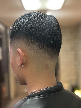 ヒロギンザ 新橋日比谷口店(HIRO GINZA) スキンフェード