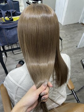 プライズ アイリス 池袋東口店(prize Iris) ミルクティーベージュ/20代30代/￥8800