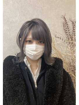 アールイー(Re:) セミロング　外ハネアレンジ