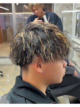 ロンドガルマン 名古屋(Lond GULLMAN) 【Lond GULLMANSEIYA】ツイスト×メッシュ×マッシュ