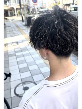 タカ 田町店(TAKA) ツイスパ　シルバハイライト