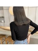 スモーキーなアッシュグレージュ！透明感を◎