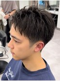 ツーブロック刈り上げアップバングメンズショート束感