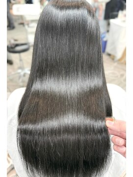 ニュール(nul) 艶髪/絹髪/髪質改善/ストレートロング