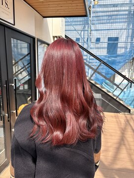 アイズ 横浜(IS) 【KAZUKI指名】チェリーレッド♪