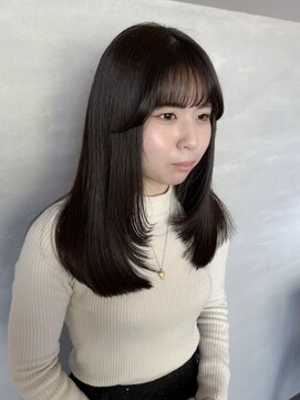 シー.(SHE.) 【トレンド】顔周りレイヤーカット