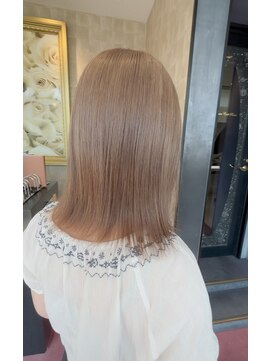 アース 鈴鹿店(HAIR&MAKE EARTH) ホワイトミルクティーベージュ