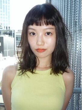 ブロック ジャポン(bloc japon) ショートバング ミディアムレイヤー　ゆるふわミディアム