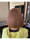 **肩ラインボブダブルカラー**
