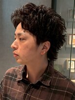 ブロック(bloc) ニュアンスパーマ アップバング 黒髪ショート 束感 無造作