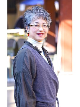 えがお美容室 【えがお美容室】50代60代にオススメ☆メリハリショートパーマ