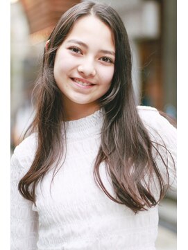 アンレーブ(UNREVE) パツッと重ためフェミニティスタイル