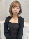 ショコラアッシュヘルシースタイルふんわりカールくびれヘア小顔