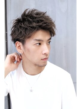 クリフ バイ リップス ヘアー(CLIF by LIPPS hair) アップバング　ツイストスパイラル　アップバング