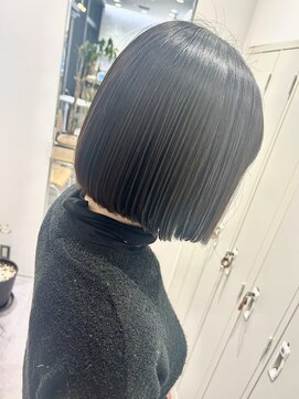 トッカ 中目黒店(tocca) ☆ぱつっと内巻きボブ♪♪☆