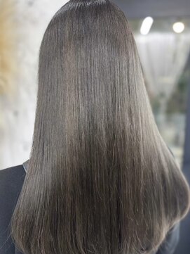 リア(riah) ブリーチなしダブルカラーレイヤーカット韓国ヘア