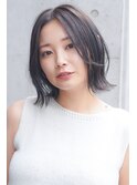 抜け感たっぷり!ナチュラルな大人ボブ