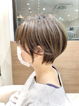 アッシュ 大泉学園店(Ash) アッシュベージュ×くびれショート【Ash大泉学園　横山】